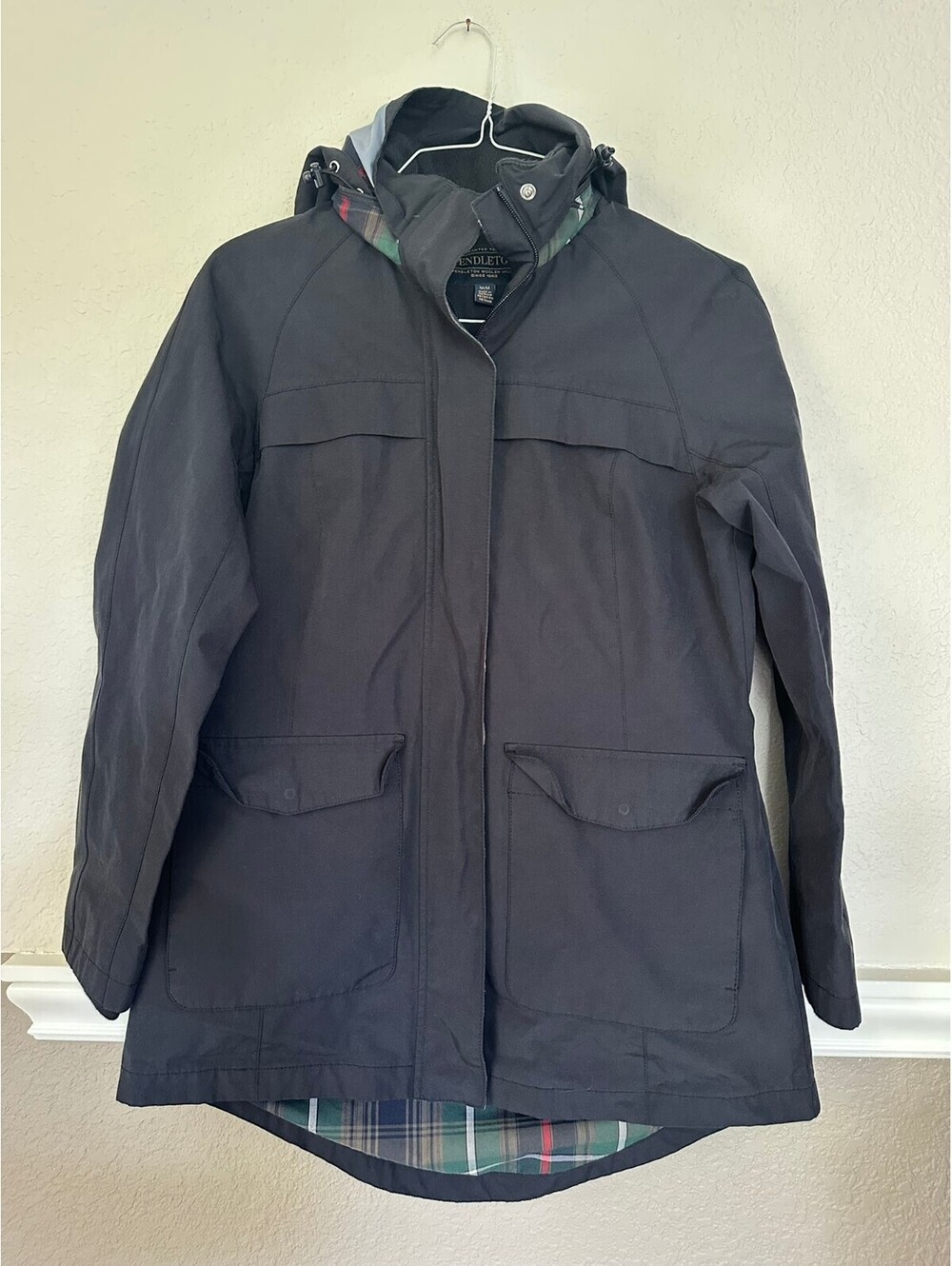 Pendleton Womens M Hooded Jacket Black Tartan Plaid Lined Parka Utility Coat